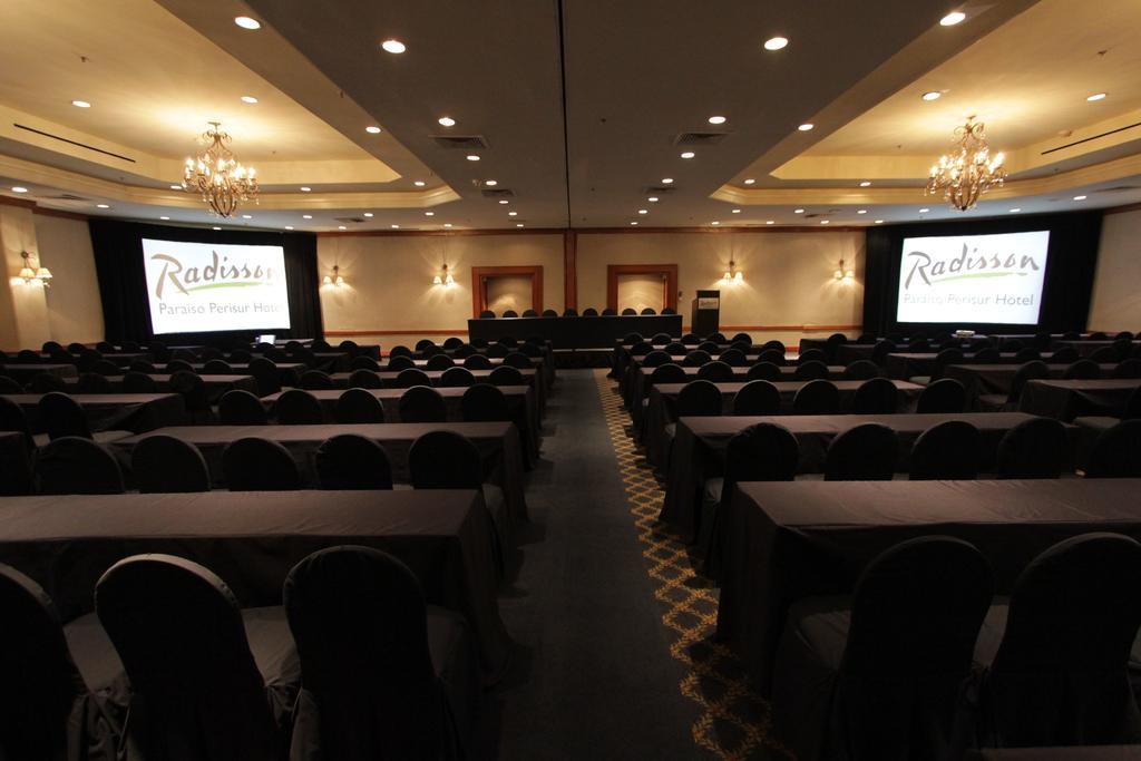 Radisson Paraiso Hotel Mexikóváros Kültér fotó A meeting room at the Radisson Blu Hotel, San Francisco